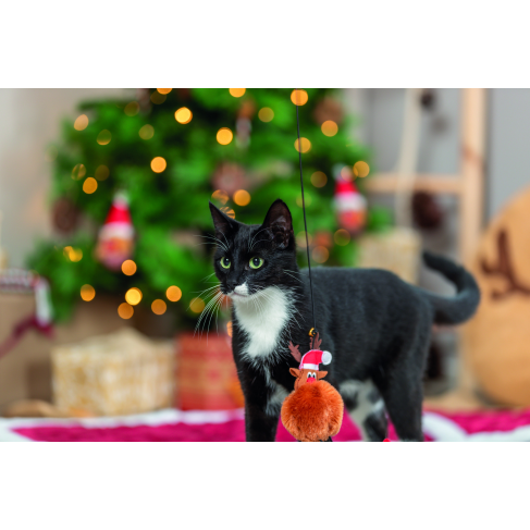 Игрушка для котов Trixie Паличка с рождественским оленем пластик 45 см - фото 2