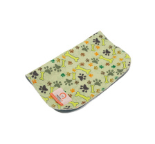 Misoko&Co Многоразовая пеленка для собак 80x140 см (лапки и косточки)