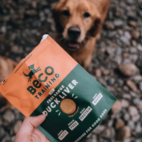 Печенье для собак Beco Pets Утиная печень с шалфеем и морковью 60 г - фото 2